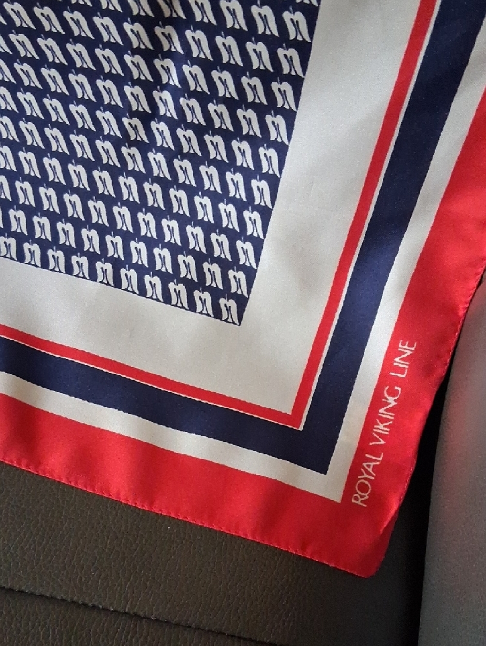 Vintage Red White & Blue Scarf - Picture 2 of 5